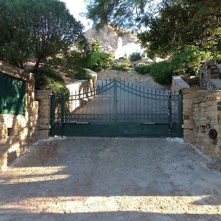 Maria In Tinos - Isa House